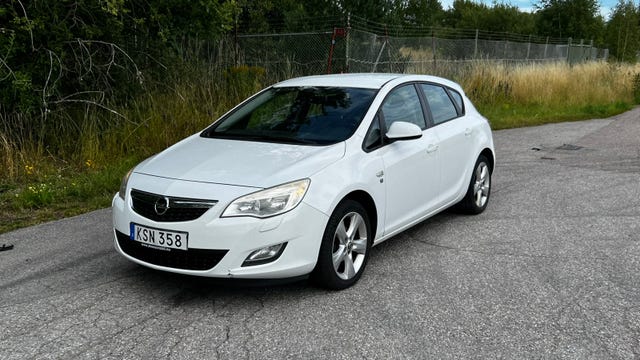 Opel Astra 2010