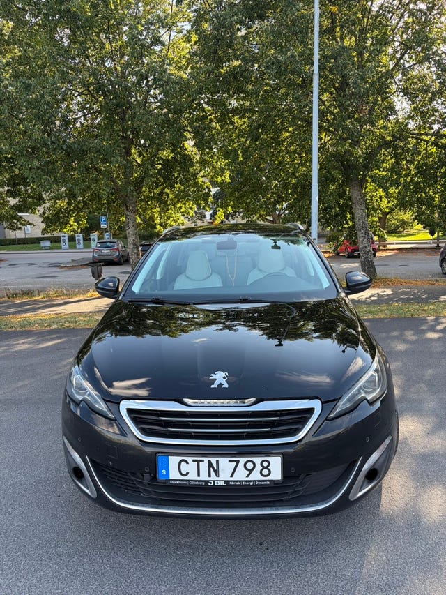 Peugeot 308 SW 2015
