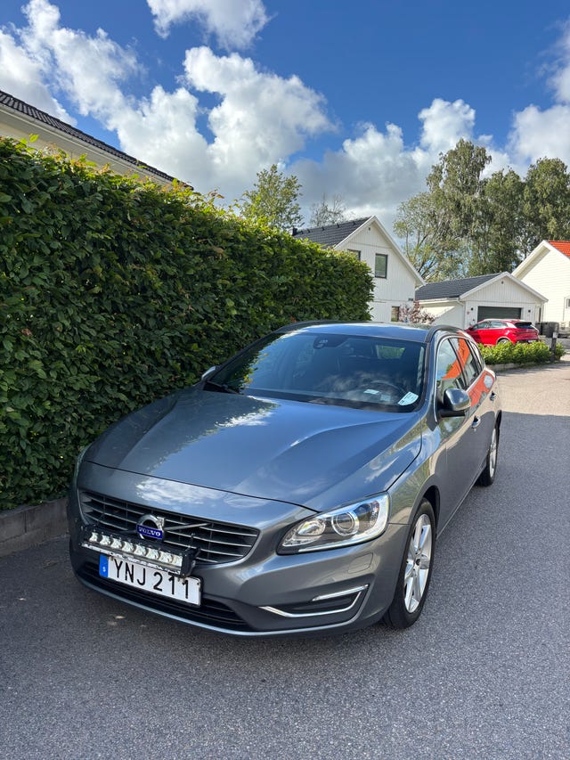 Volvo V60 2018
