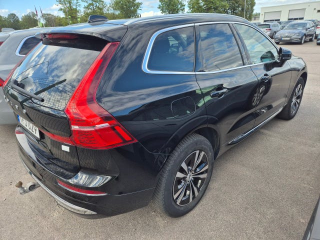 Volvo XC60 2023 – bild 2