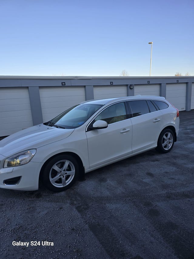 Volvo V60 2011
