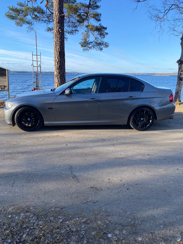 BMW 325i 2009