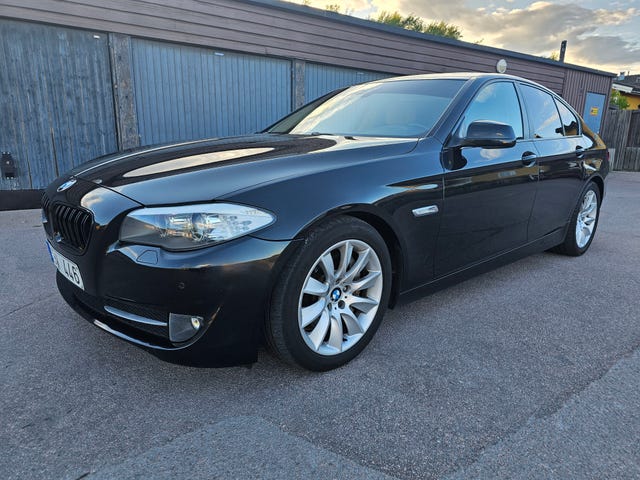 BMW 528i 2010