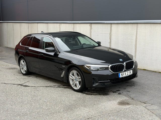 BMW 530e 2022