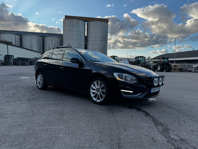 Volvo V60 2014