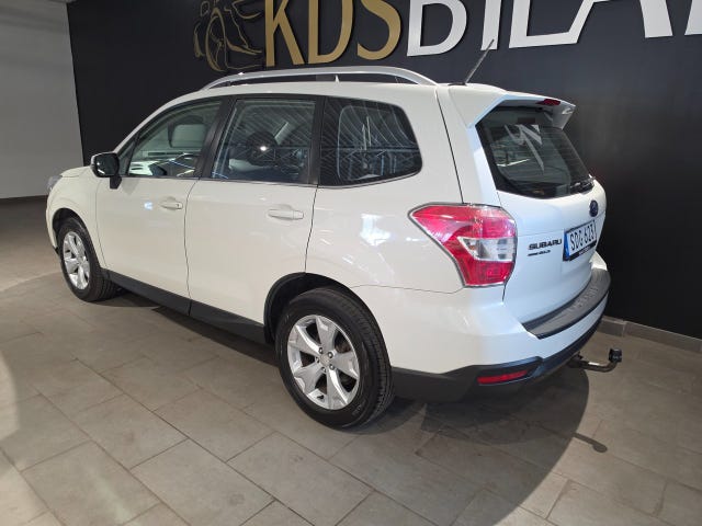 Subaru Forester 2015 – bild 3