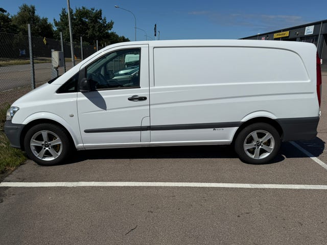 Mercedes-Benz Vito 110 2012