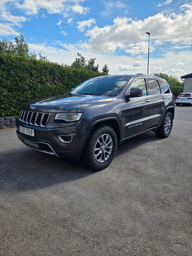 Jeep Grand Cherokee 2016