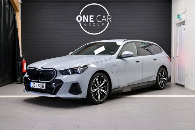 BMW 530e 2025