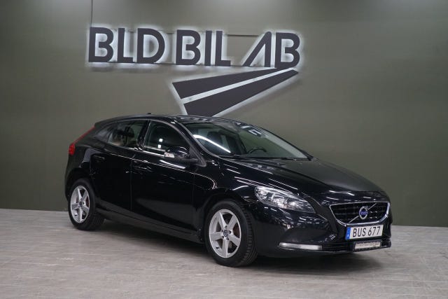 Volvo V40 2014