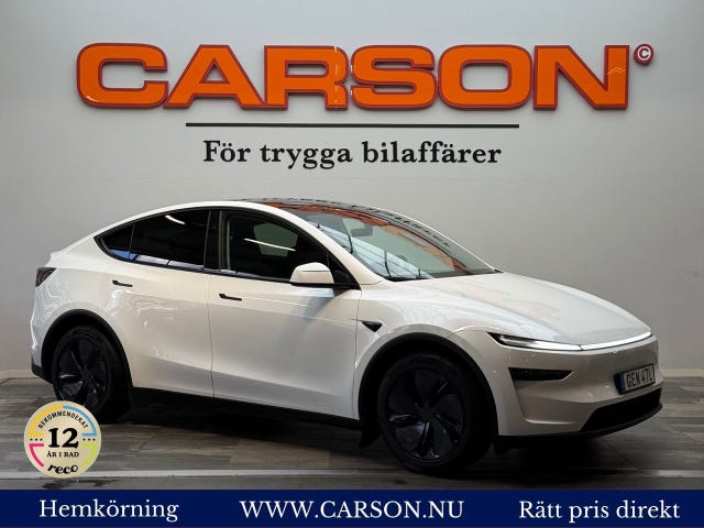 Tesla Model Y 2025