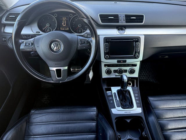 Volkswagen Passat Alltrack — bild 10 av 11