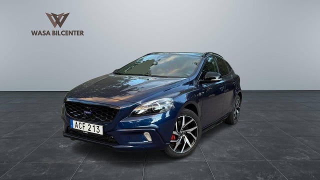 Volvo V40 Cross Country 2015