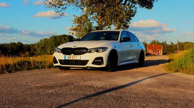 BMW 330e 2020