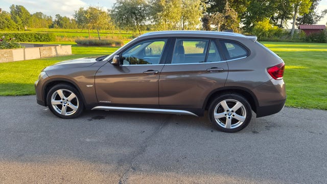 BMW X1 2012