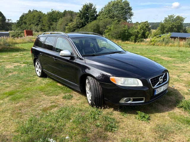 Volvo V70 2010