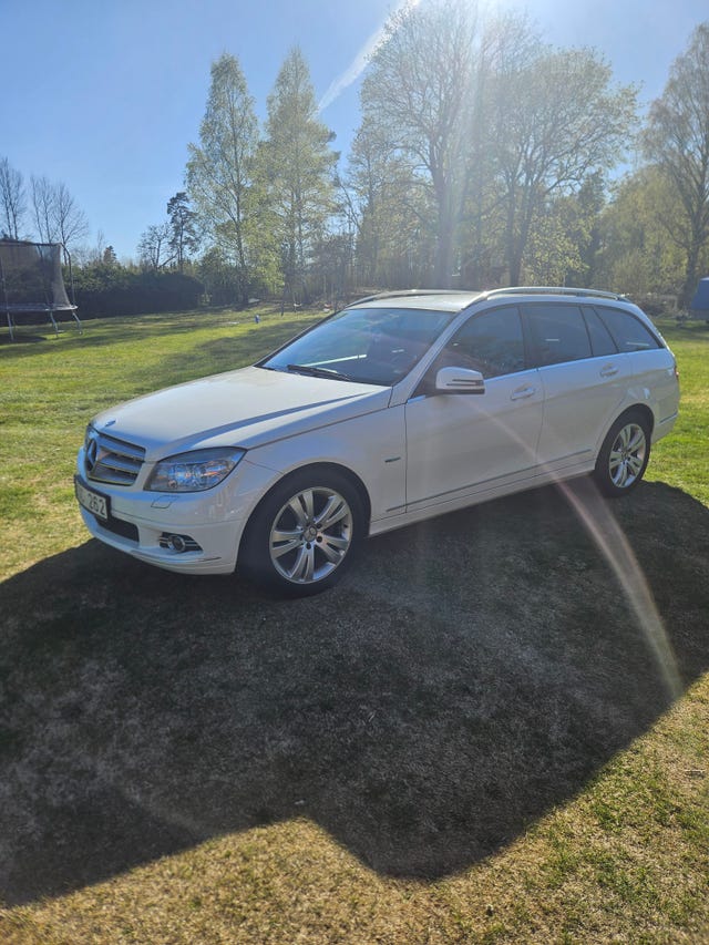 Mercedes-Benz C180 2010