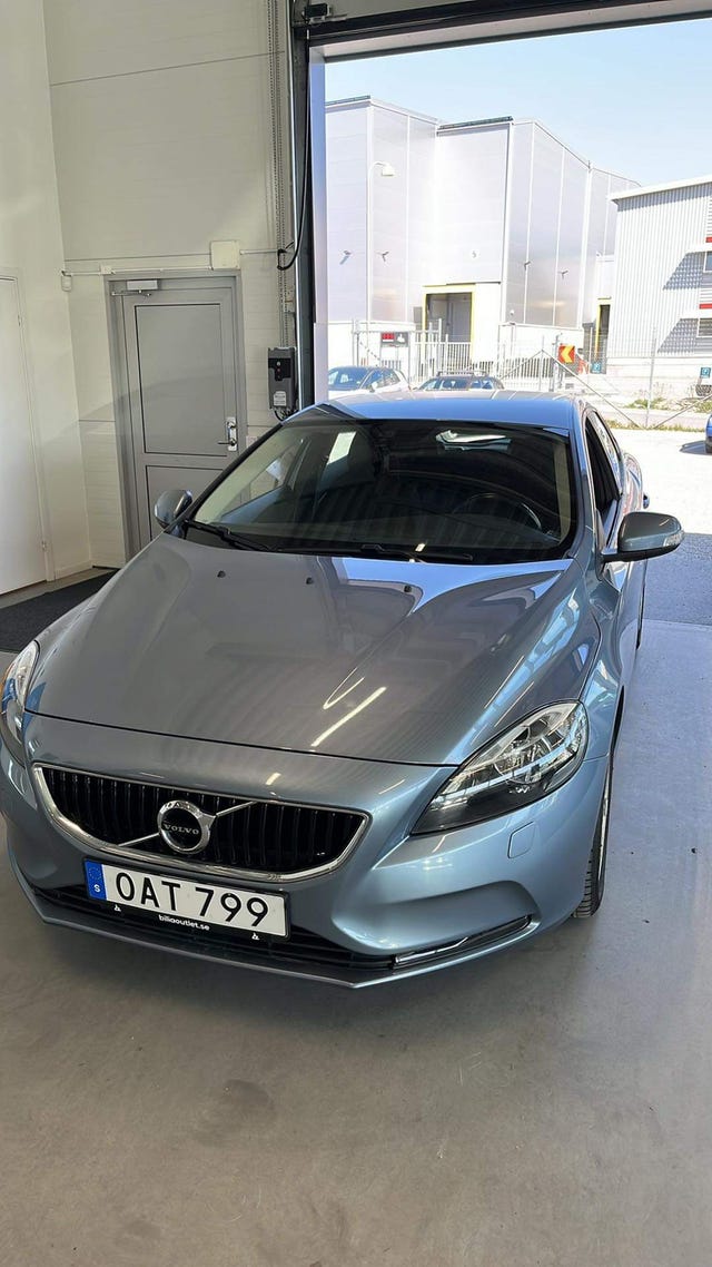 Volvo V40 2017