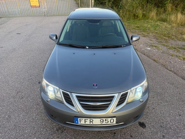 Saab 9-3 2010