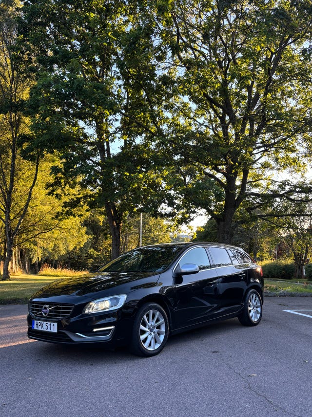 Volvo V60 2015