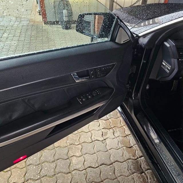 Mercedes-Benz E350 2010 – bild 4