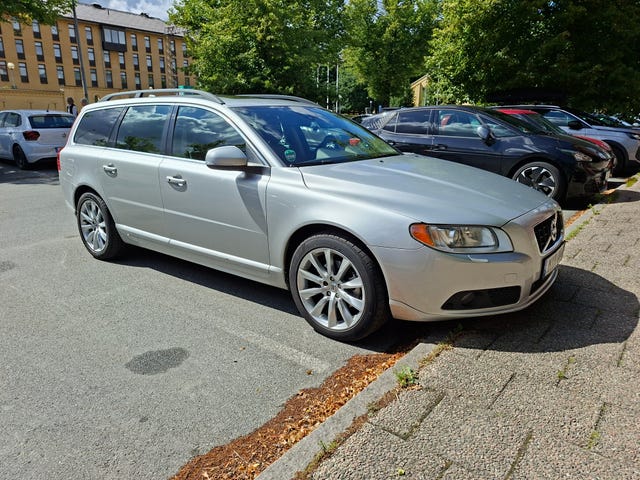 Volvo V70 2013