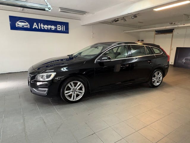 Volvo V60 2015
