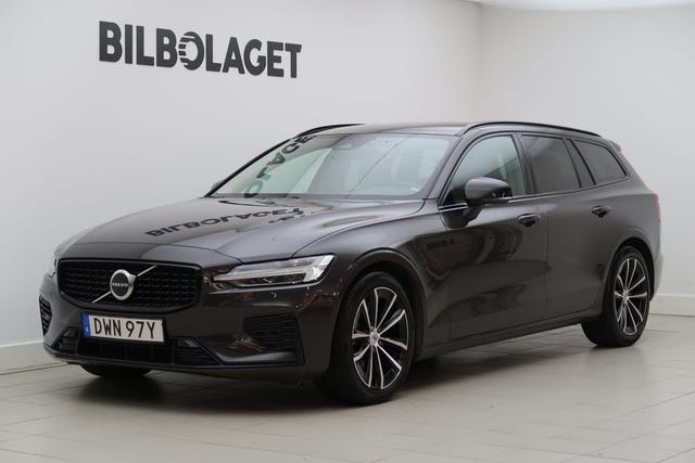 Volvo V60 2025