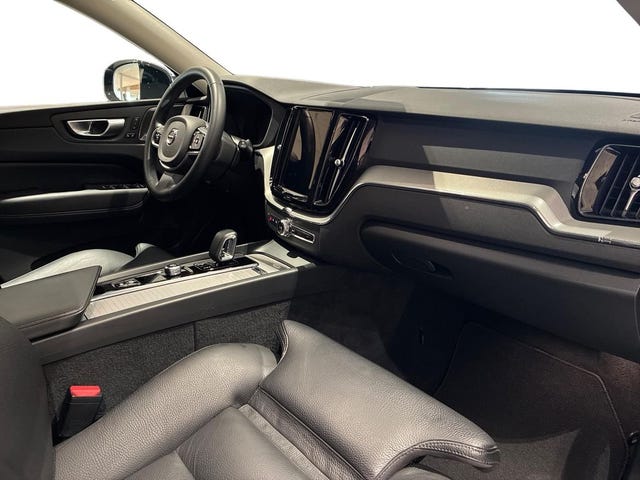 Volvo XC60 2024 – bild 4