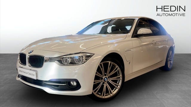 BMW 330e 2017