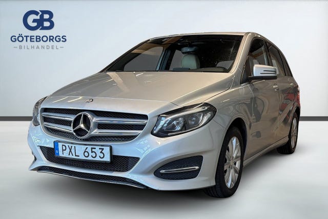 Mercedes-Benz B200 2015
