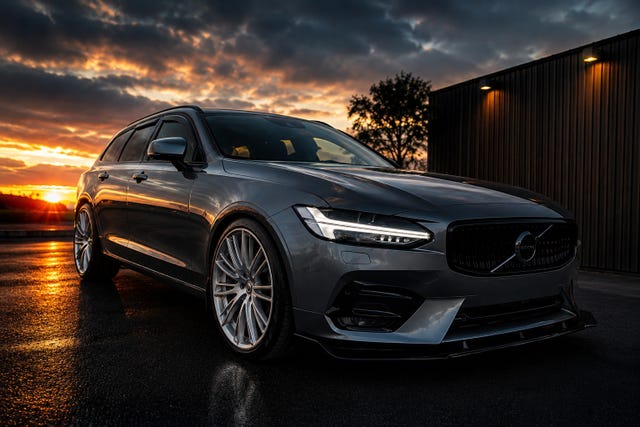 Volvo V90 2017