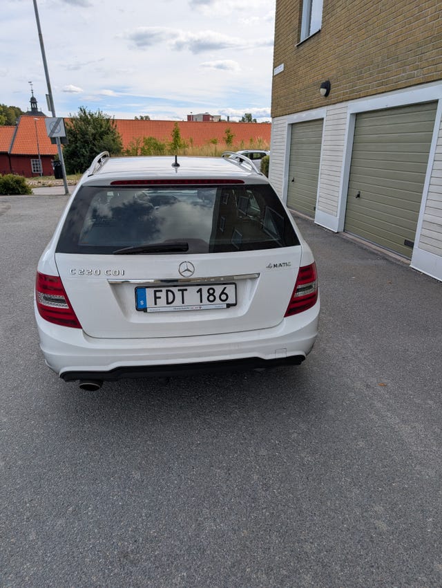 Mercedes-Benz C220 2014