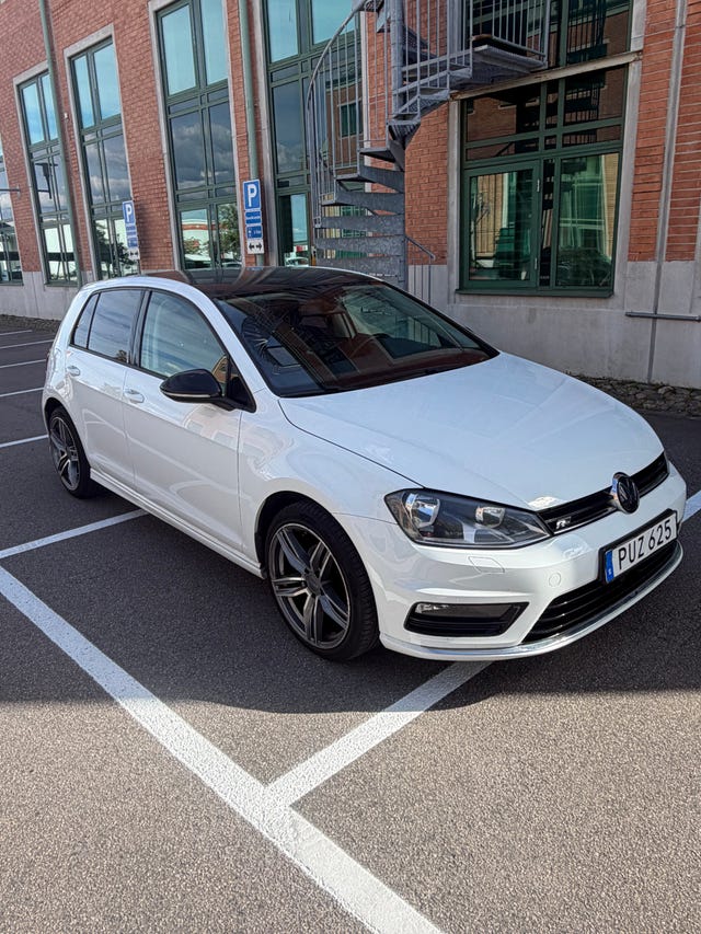 Volkswagen Golf VII 2015