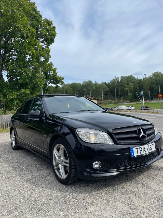 Mercedes-Benz C180 2010