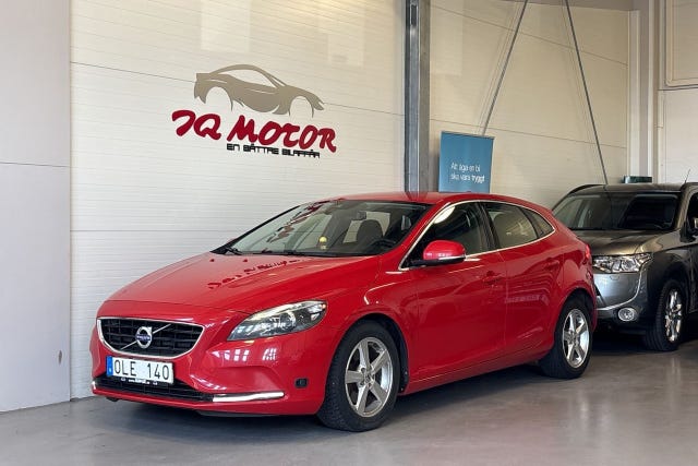 Volvo V40 2014