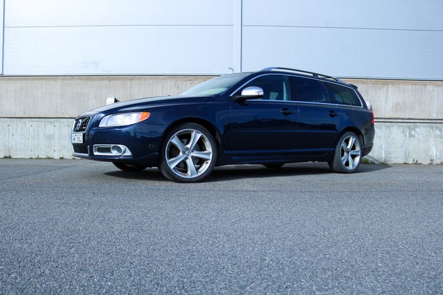 Volvo V70 2010