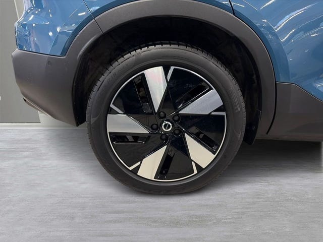 Volvo EX40 2025 – bild 3