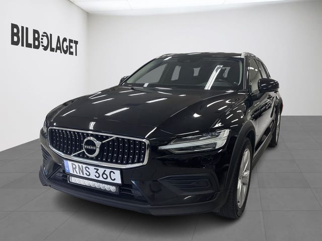 Volvo V60 Cross Country 2022