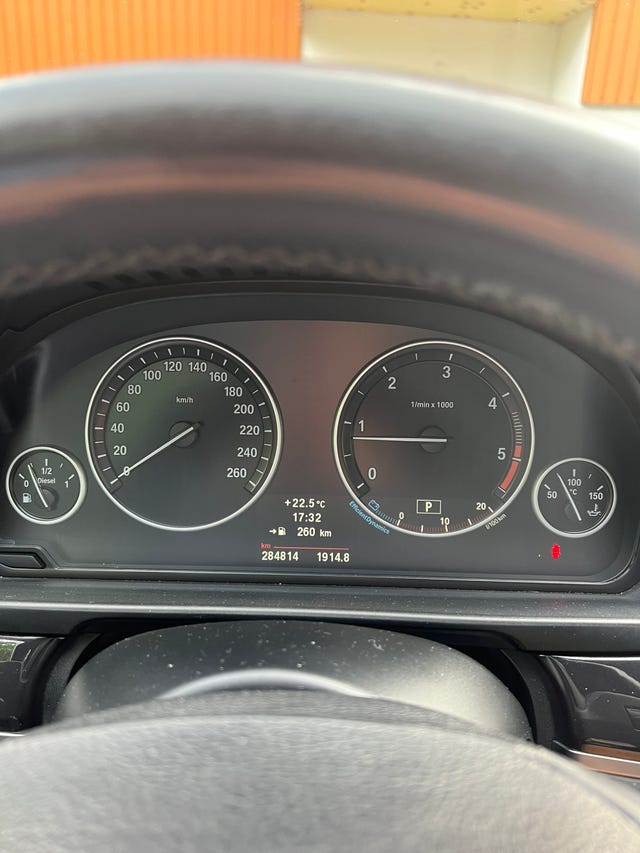 BMW 520d 2011