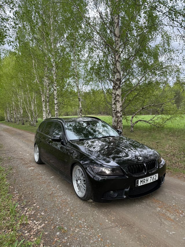 BMW 320d 2011