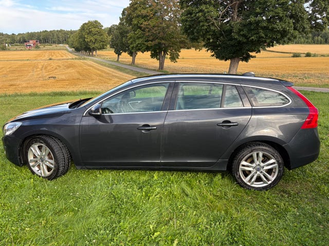 Volvo V60 2011