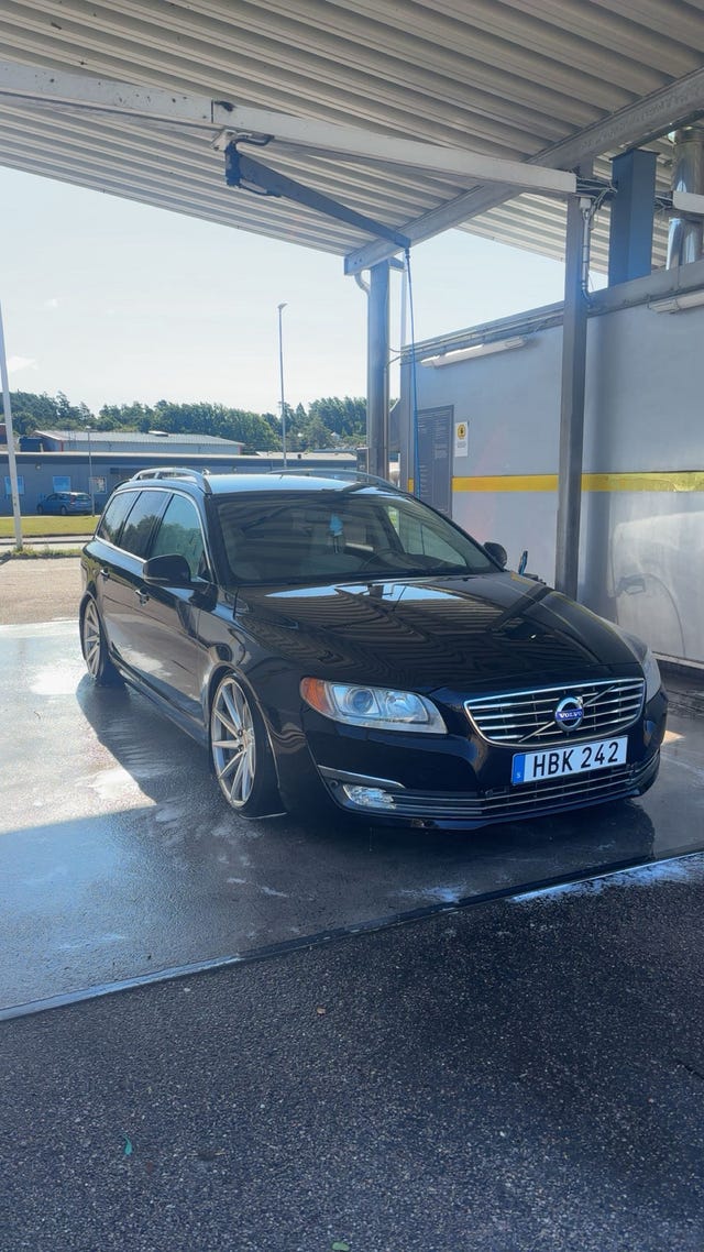 Volvo V70 2010