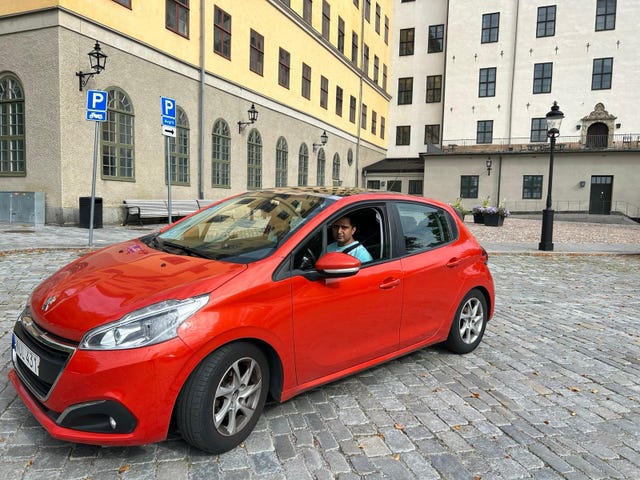 Peugeot 208 2015