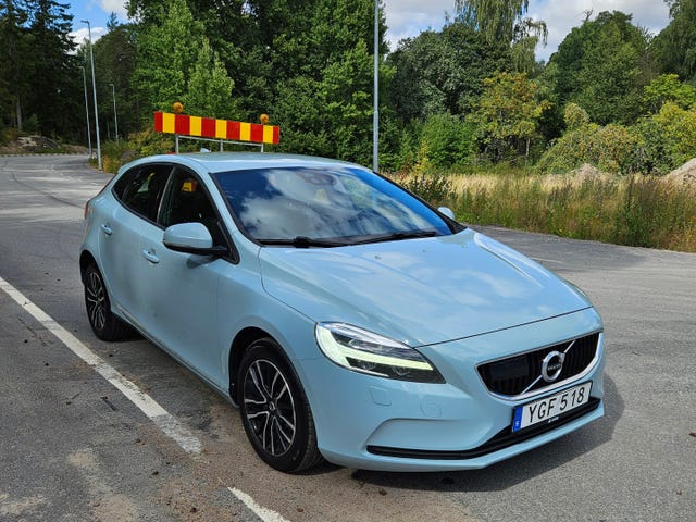 Volvo V40 2017