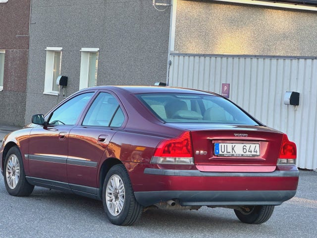 Volvo S60 — bild 9 av 11