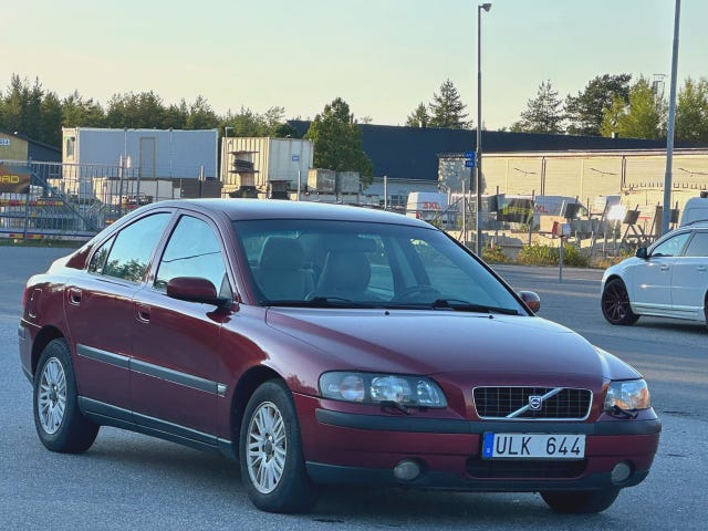 Volvo S60 — bild 6 av 11