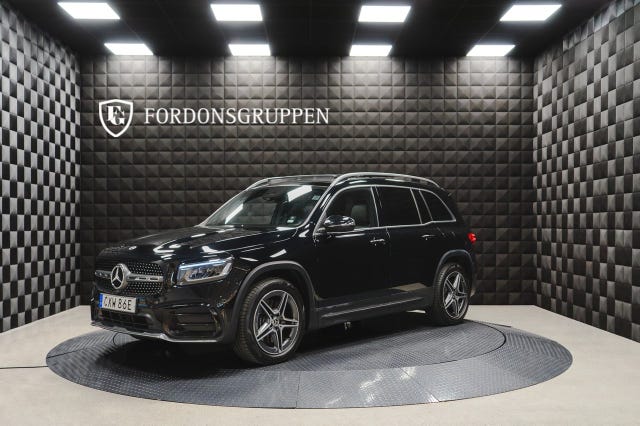 Mercedes-Benz GLB 220 d 2025