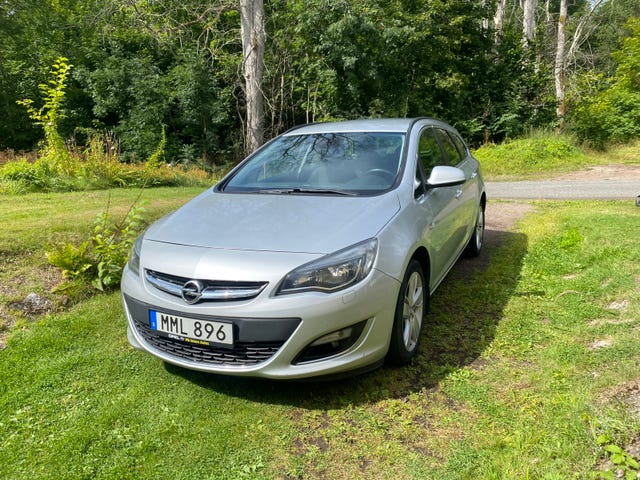 Opel Astra 2014