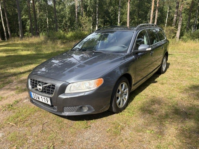 Volvo V70 2011